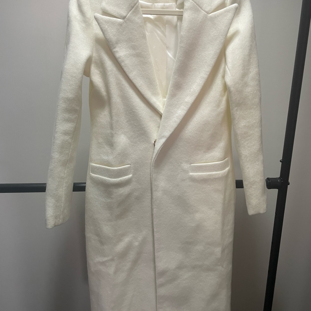 coat - Picture 2 of 2